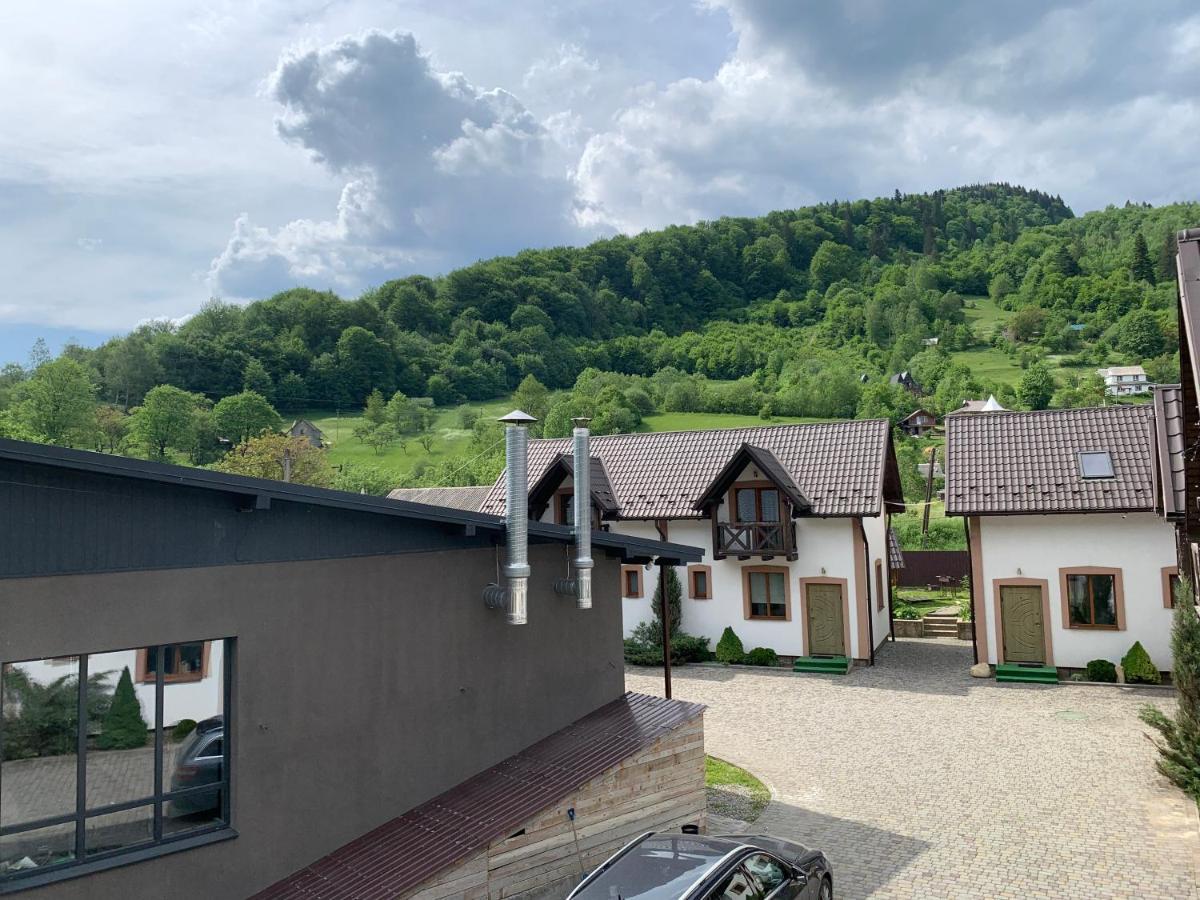 Карпатський Готель Олександрія Mykulytjyn Exteriör bild